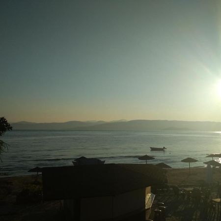 Akti Panela Beach Hotel Kávos Exteriör bild