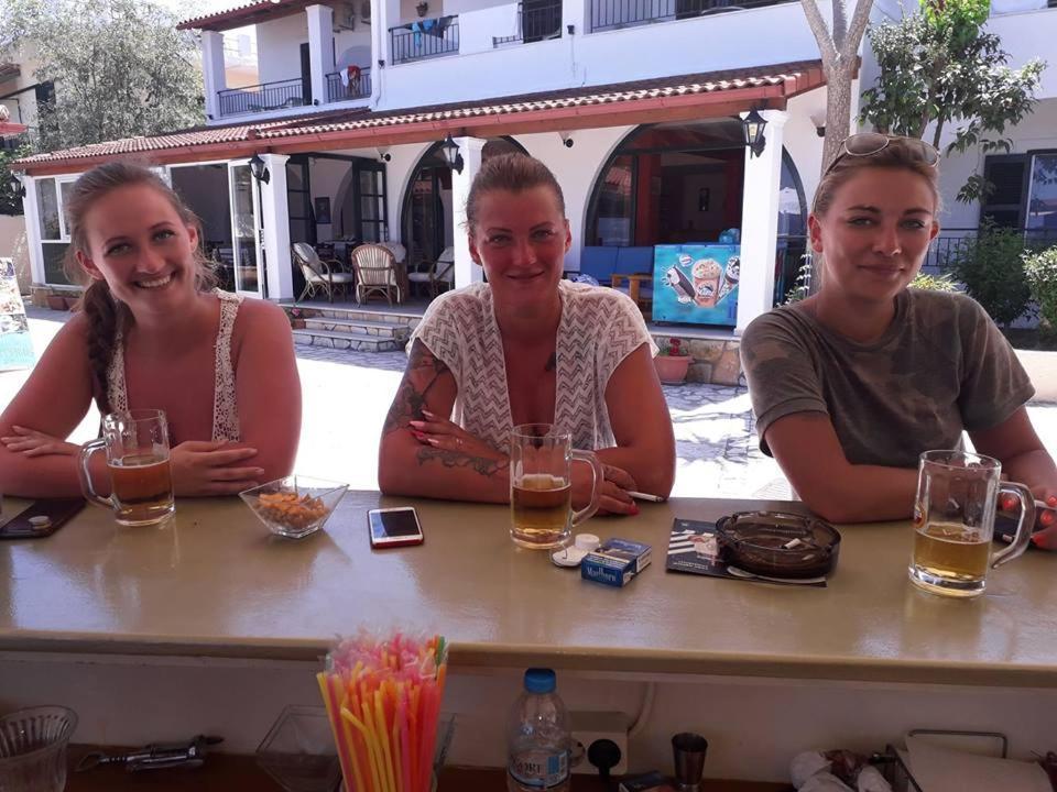 Akti Panela Beach Hotel Kávos Exteriör bild